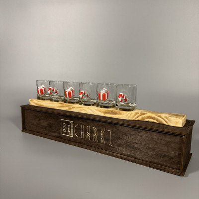 Набір чарок “ Різдвяний” у дерев'яному пакуванні з шотницею